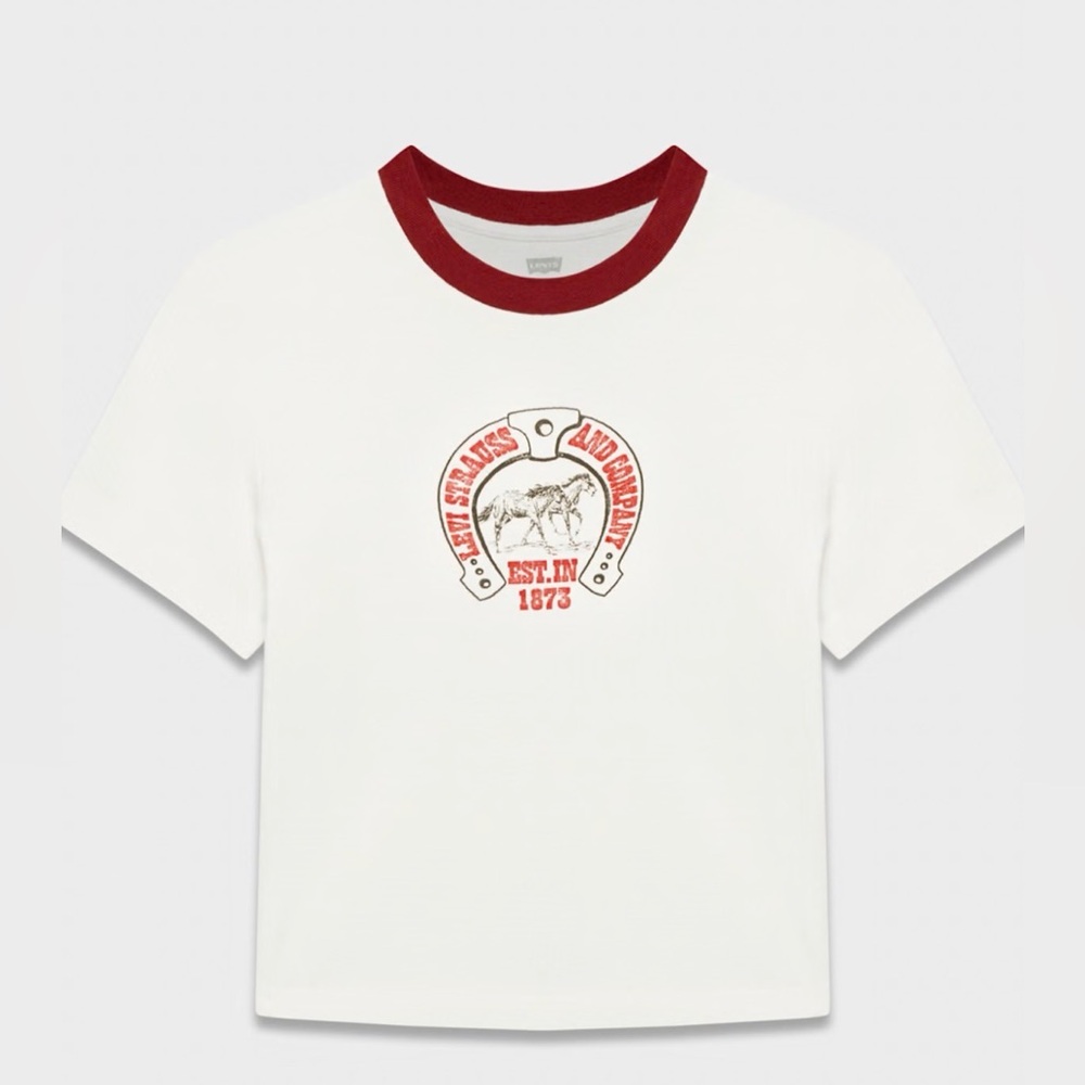 Levi’s t-shirt